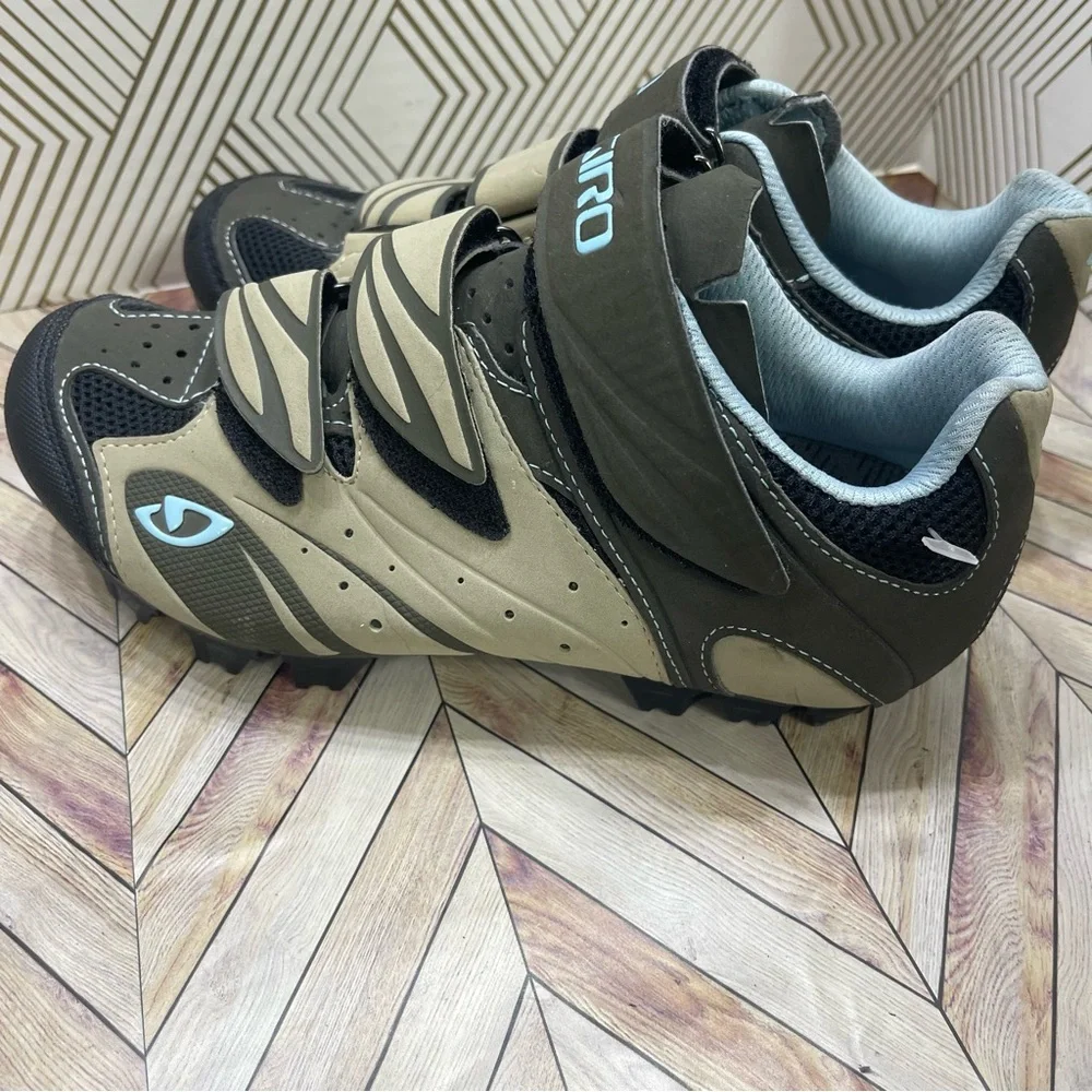 Giro Reva Womens Size 5 Khaki Brown Tan Blue Mountain Cycling Shoes‎ SB2